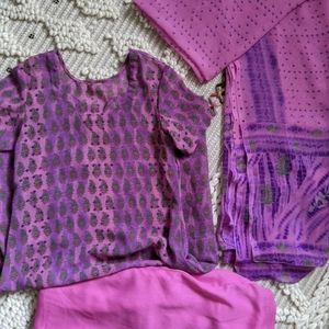 Salwar Kameez Dupatta ( pants/tunic/scarf)